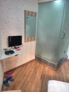 Wuhan Wansongyuan Guoshun Hostel Dış mekan fotoğraf